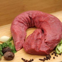 فيليه عجل بلدي طازج